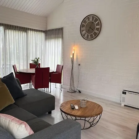 Castra 33 - Bungalowpark *